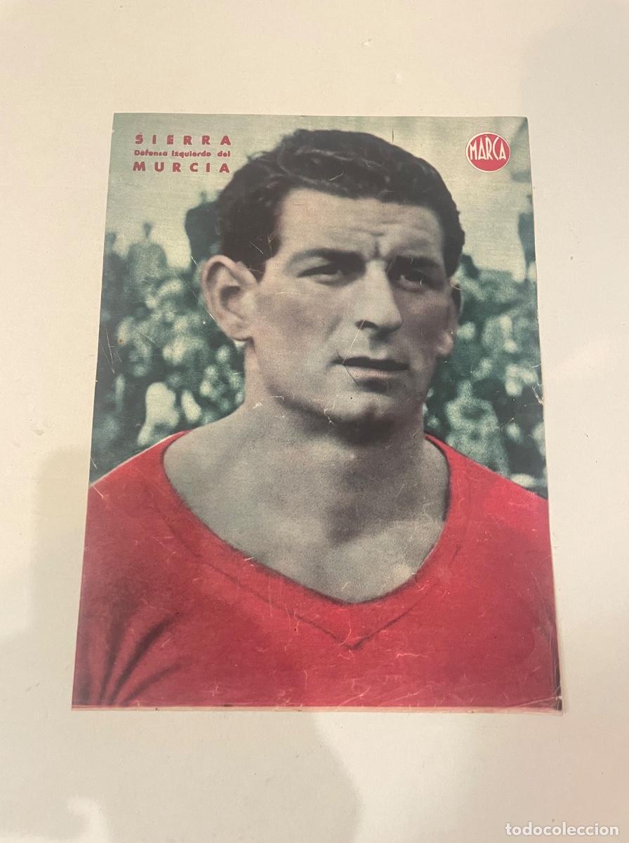 Coleccionismo deportivo: MURCIA - ANTIGUO CARTEL -MARCA- SIERRA , defensa izquierdo del MURCIA