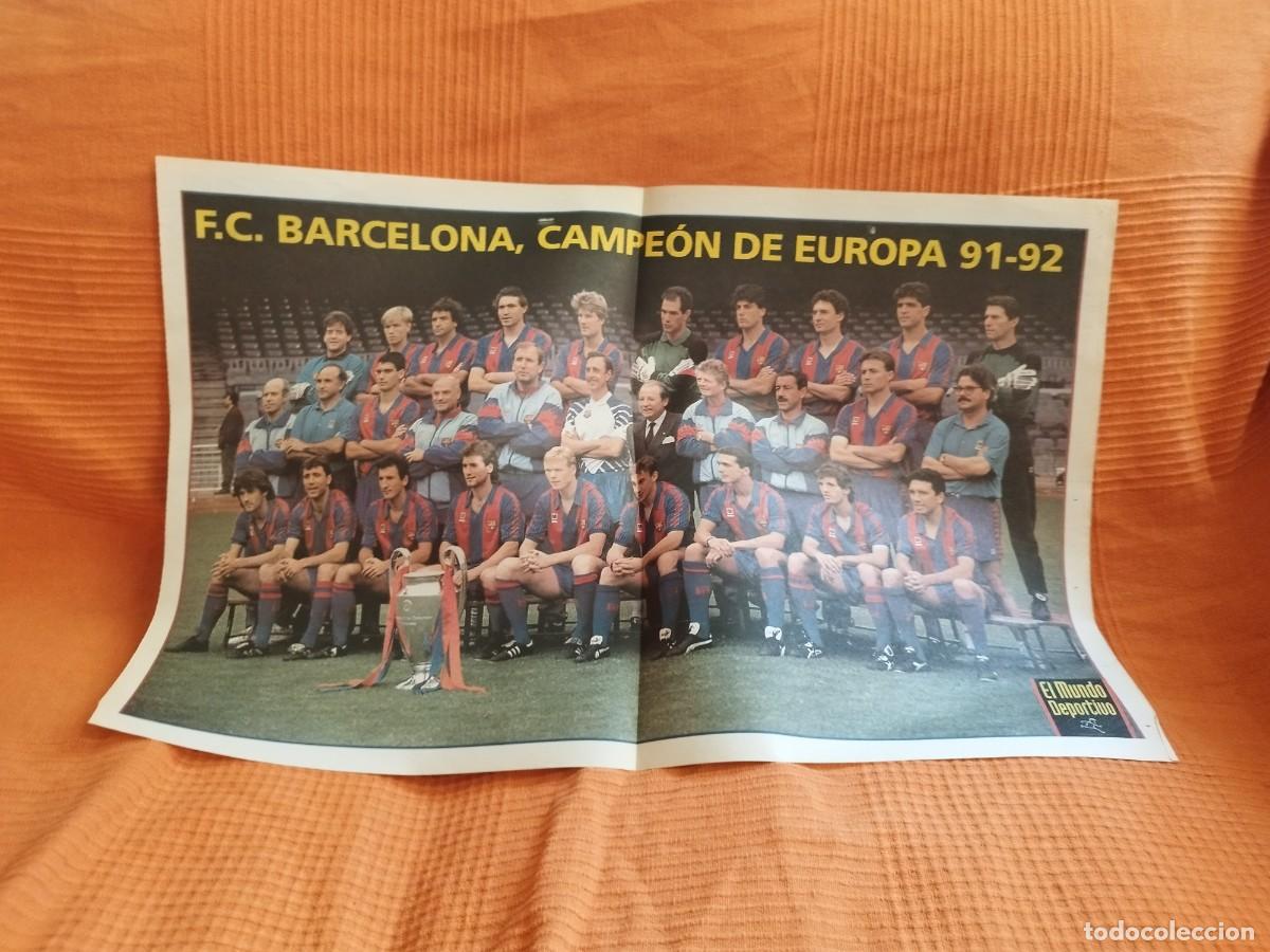 Coleccionismo deportivo: Poster mundo deportivo FC BARCELONA plantilla bar&ccedil;a wembley 92