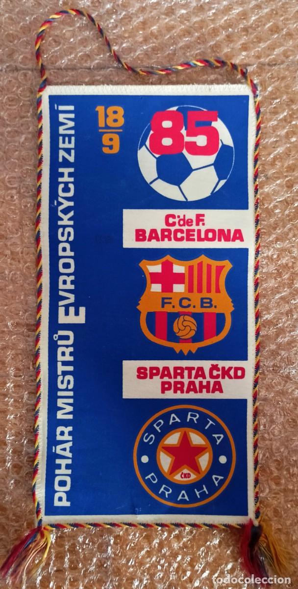 Coleccionismo deportivo: Bander&iacute;n Fc Barcelona Sparta de Praga 1985 Copa de Europa Liga Liga De Campeones . 29x14cm