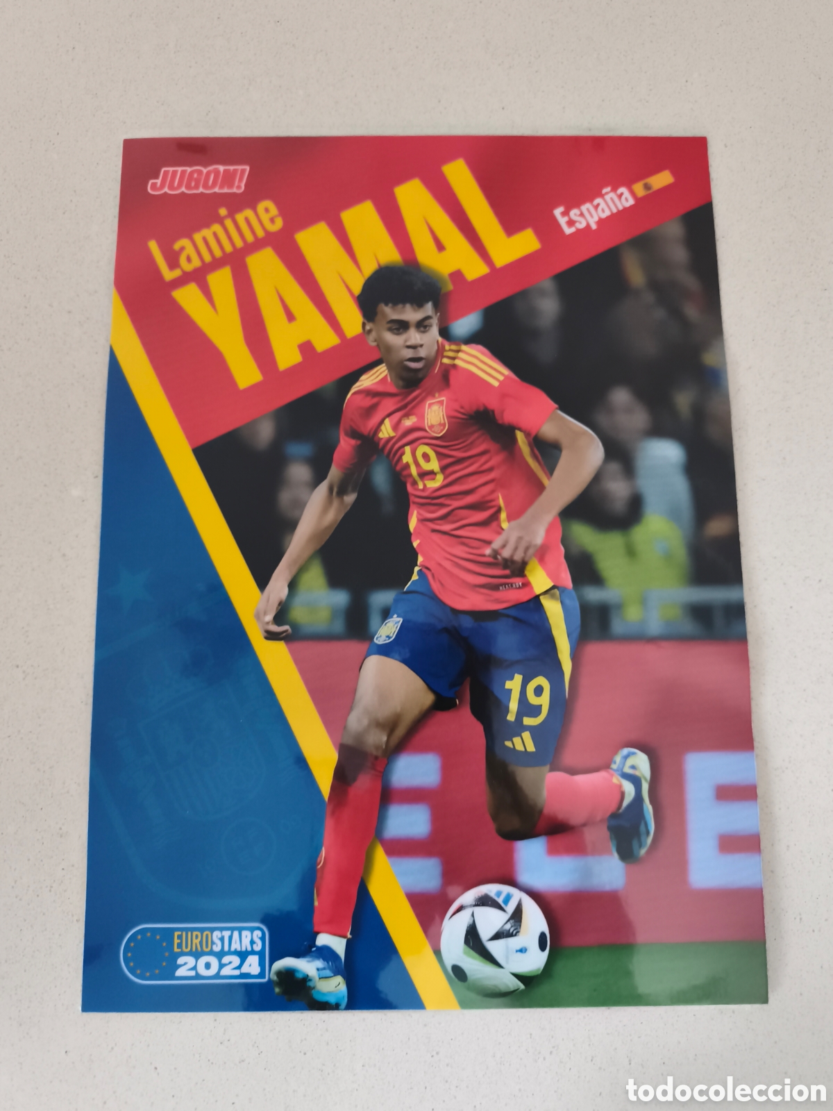 Coleccionismo deportivo: POSTER PLASTIFICADO LAMINE YAMAL ESPA&Ntilde;A. EUROSTARS 2024. REVISTA JUG&Oacute;N.