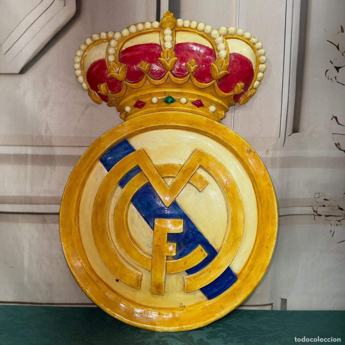 Coleccionismo deportivo: Escudo decorativo de pared del Real Madrid Club de F&uacute;tbol