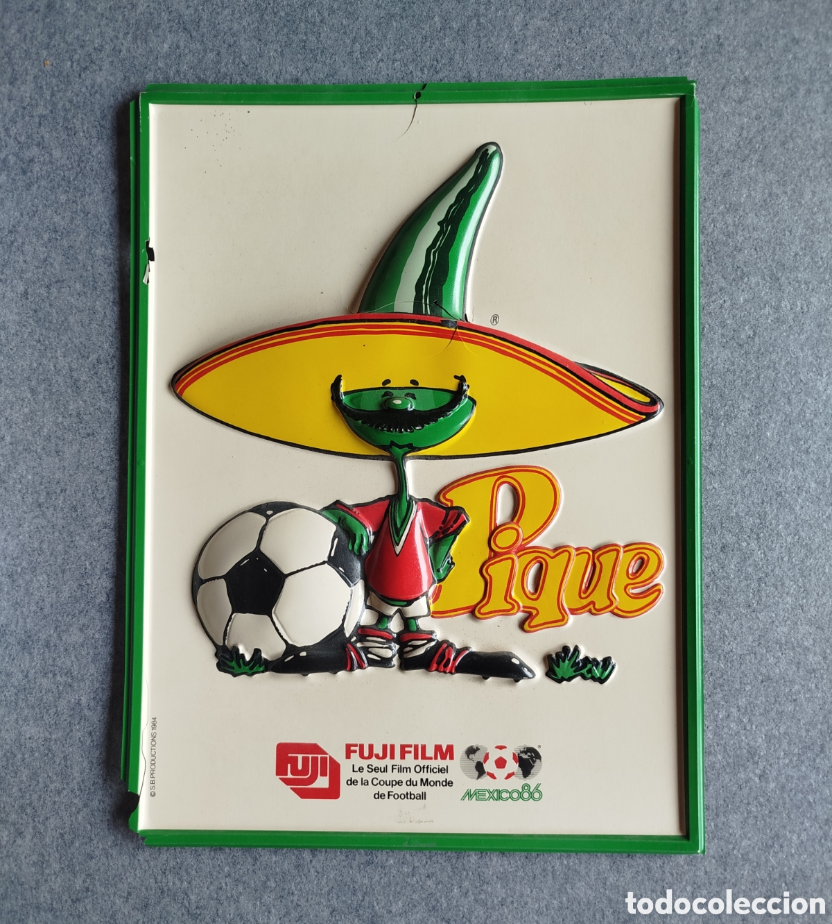 Coleccionismo deportivo: MEXICO 86 CARTEL RELIEVE FUJIFILM LETRERO MUNDIAL FUTBOL PIQUE PROMOCI&Oacute;N PROMOCIONAL NO ES UN P&Oacute;STER