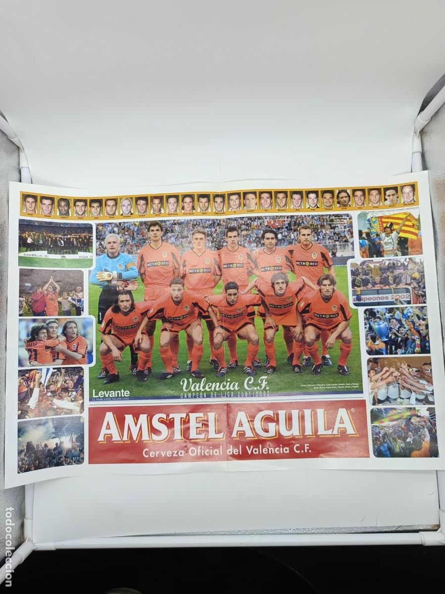 Coleccionismo deportivo: POSTER VALENCIA CF.CAMPEON DE LIGA 2001-2002