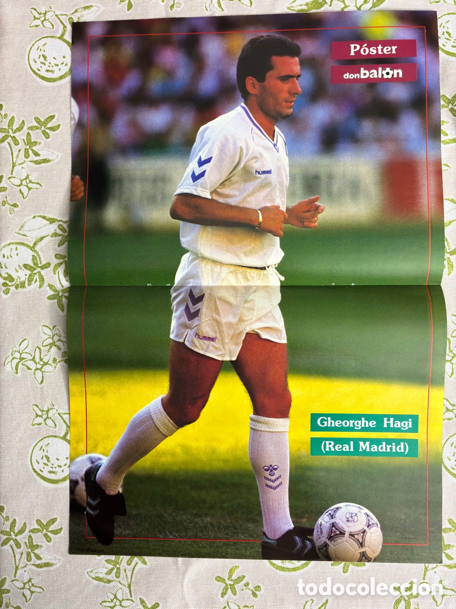 Coleccionismo deportivo: P&oacute;ster Gheorghe Hagi (Real Madrid) - Don Bal&oacute;n - Cracks de los 90 (Temporada 90/91)