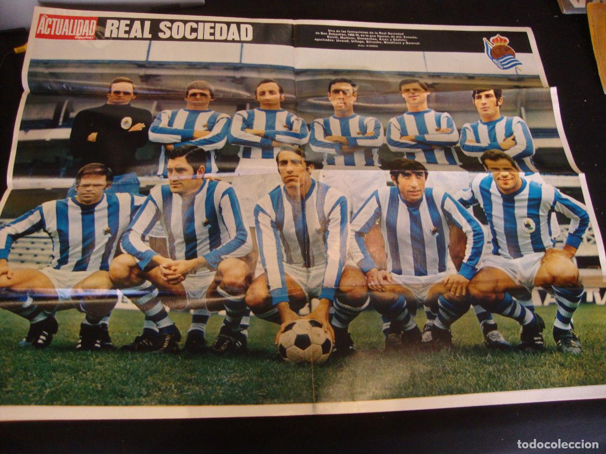 Coleccionismo deportivo: POSTER REVISTA ACTUALIDAD ESPA&Ntilde;OLA REAL SOCIEDAD MEDIDAS 67 X 51