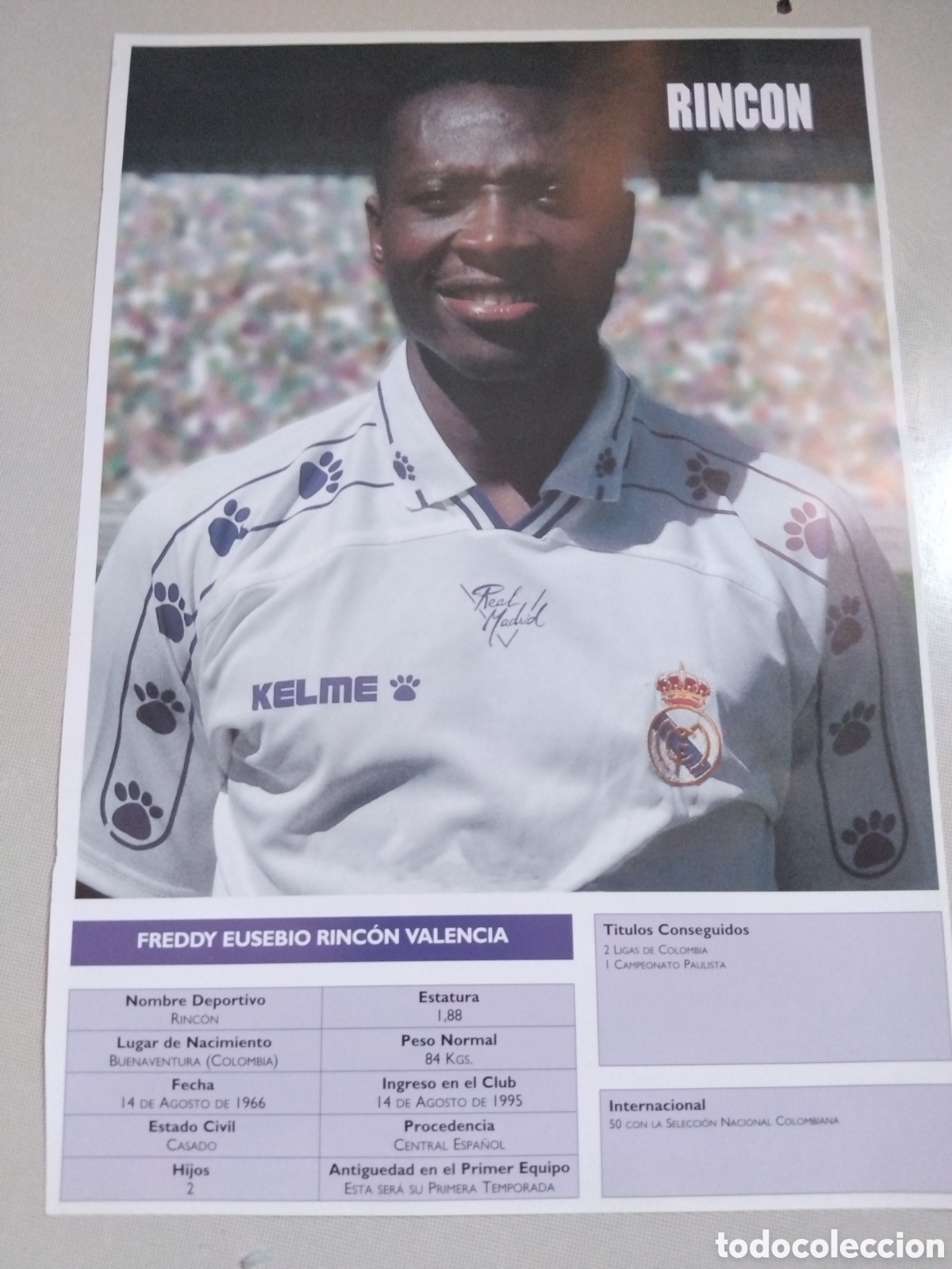 Coleccionismo deportivo: Poster Fredy Rinc&oacute;n Real madrid 1995/96 34x23cm