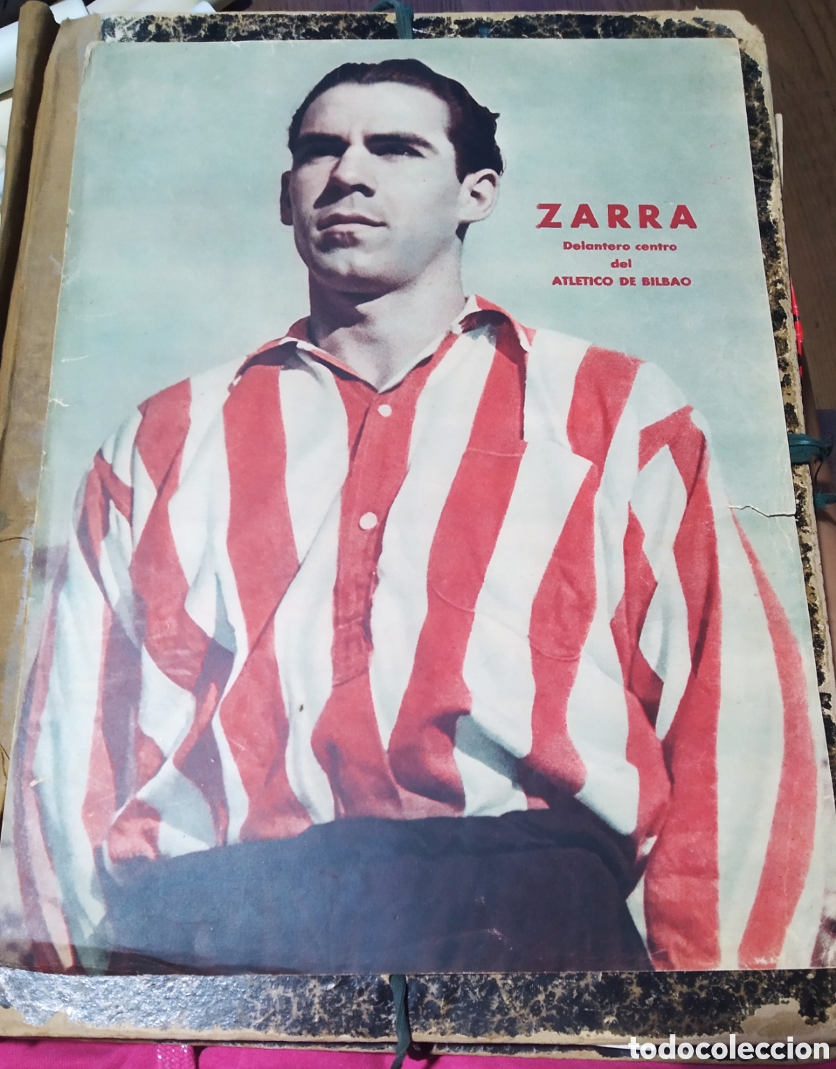 Coleccionismo deportivo: Cartel de f&uacute;tbol de Zarra, delantero del Atl&eacute;tico de Bilbao. Marca a&ntilde;o 1942 aprox