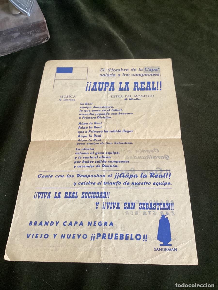 Coleccionismo deportivo: ANTIGUA PUBLICIDAD BRANDY CAPA NEGRA A&Uacute;PA LA REAL. LA REAL SOCIEDAD DE F&Uacute;TBOL. DONOSTIA.
