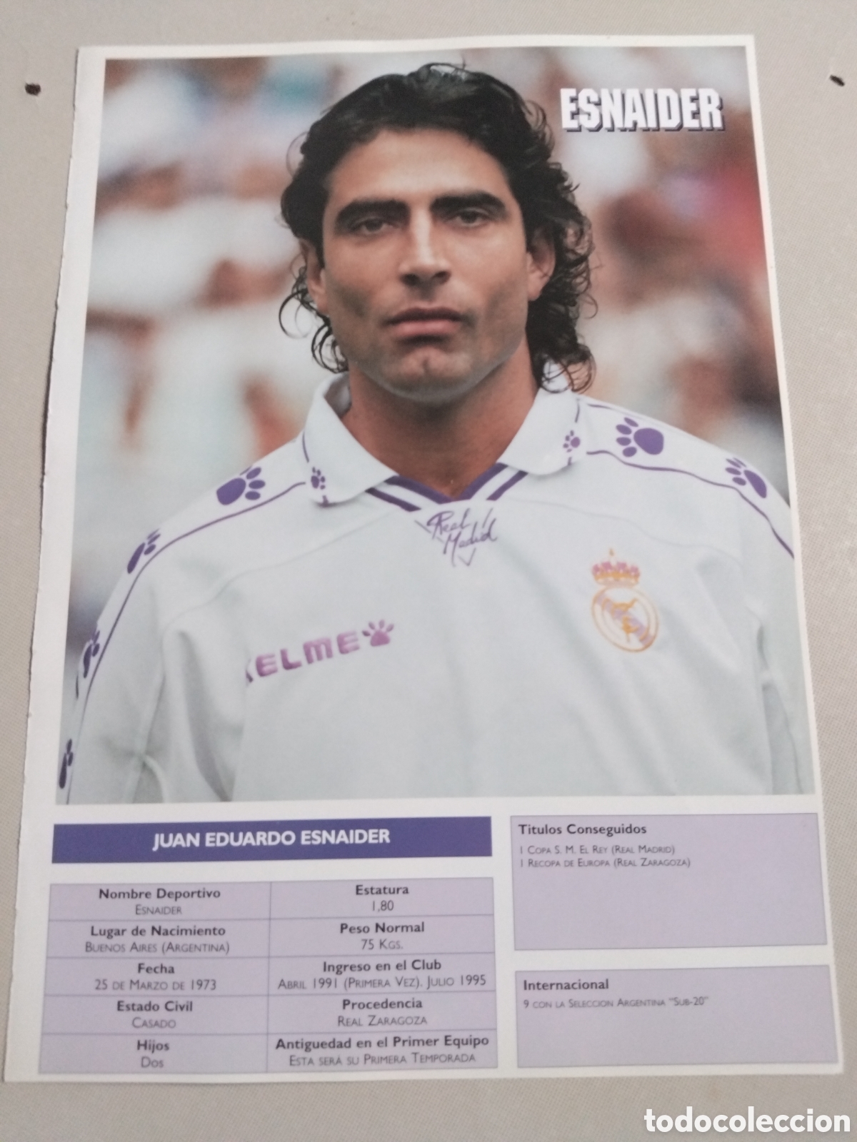 Coleccionismo deportivo: Poster del argentino Sneijder- Real Madrid 34x23cm