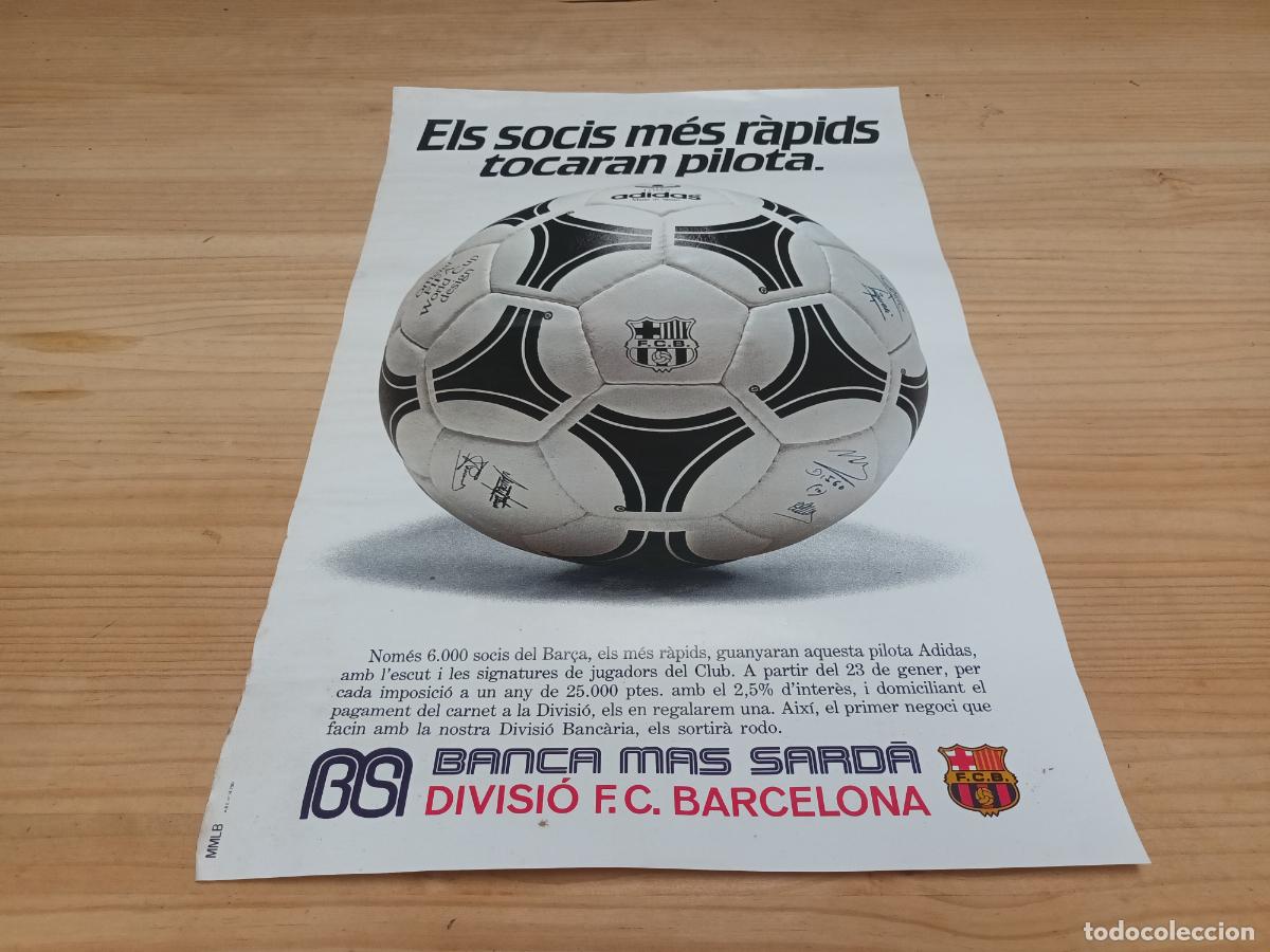 Coleccionismo deportivo: CARTEL FUTBOL CLUB BARCELONA. CAMPA&Ntilde;A SOCIS. REGALO TANGO ADIDAS FIRMA JUGADORES. MARADONA, A&Ntilde;OS 80