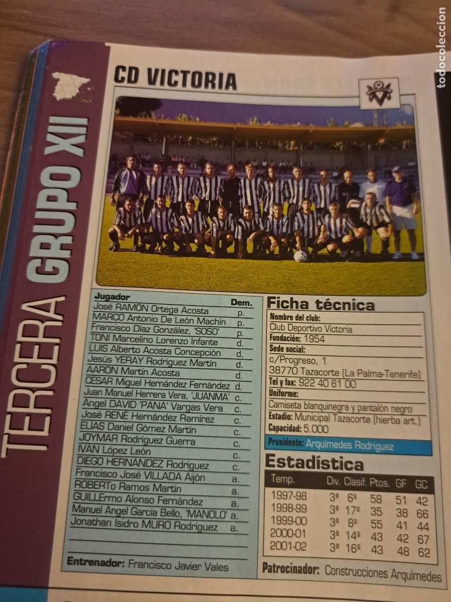Coleccionismo deportivo: Foto plantilla y jugadores Don Bal&oacute;n 2002-03. CD Victoria
