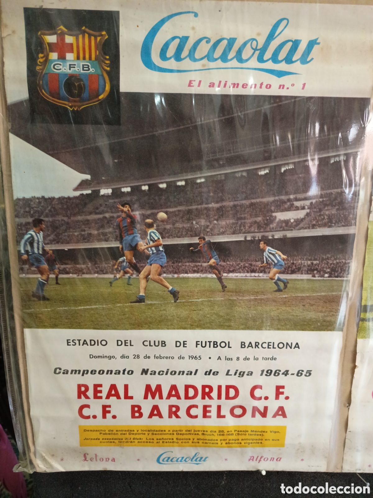 Sports collectibles: CARTEL DE CACAOLAT,REAL MADRID,CF BARCELONA