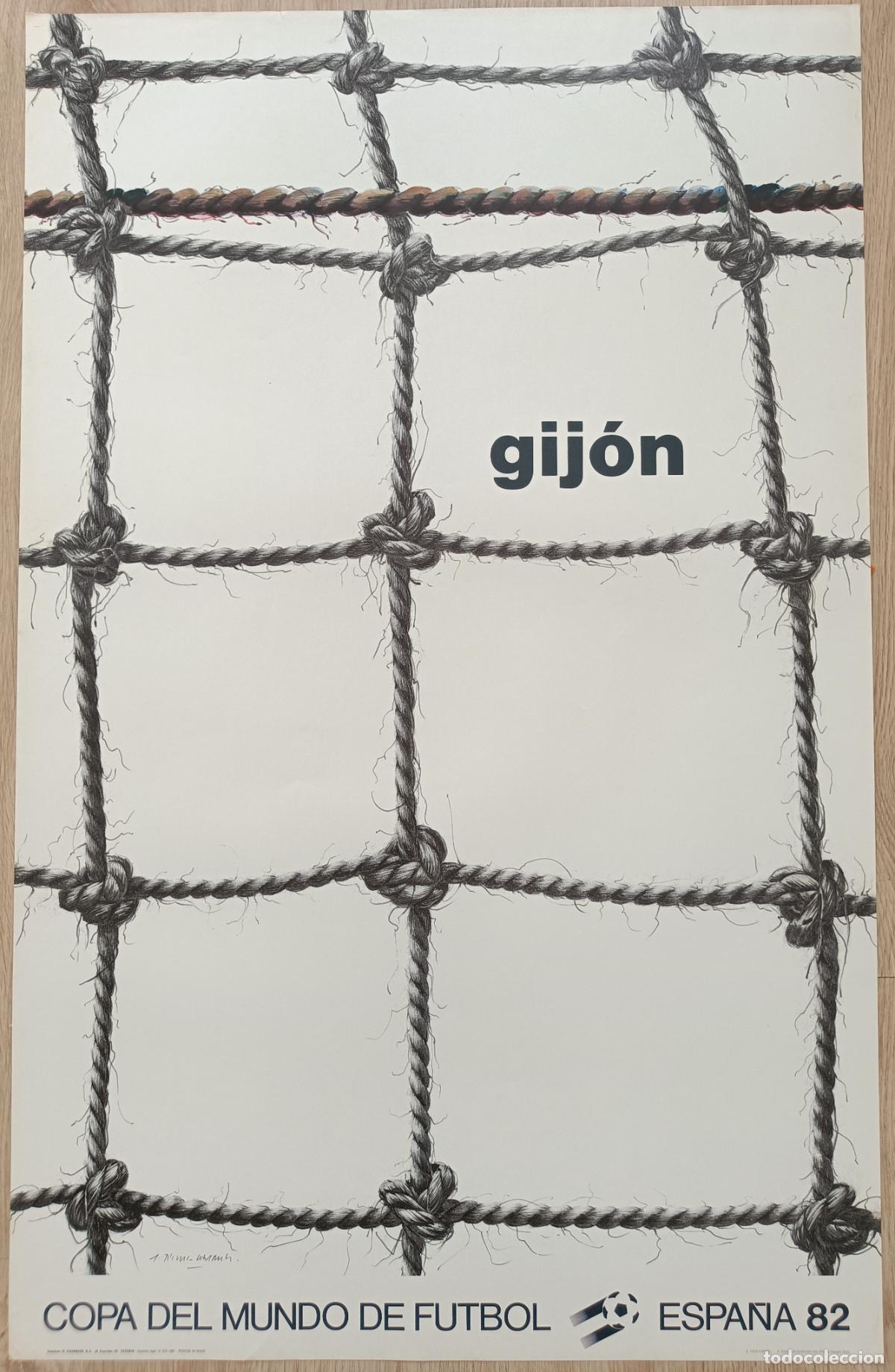 Coleccionismo deportivo: CARTEL FUTBOL COPA DEL MUNDO DE FUTBOL 1982 GIJON G TITUS CARMEL DEPORTE CFU6