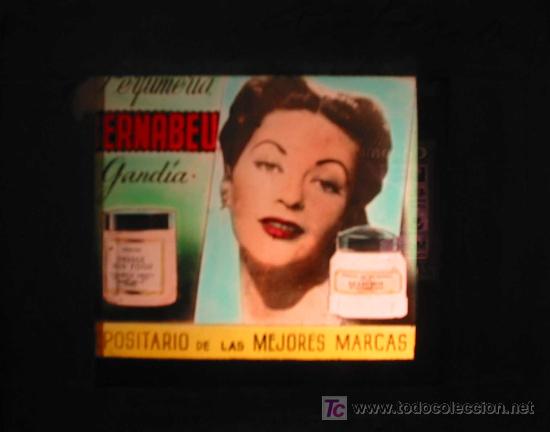 Posters: Antigua PUBLICIDAD EN CRISTAL PARA CINES : Perfumer&iacute;a Bernabeu - Gand&iacute;a