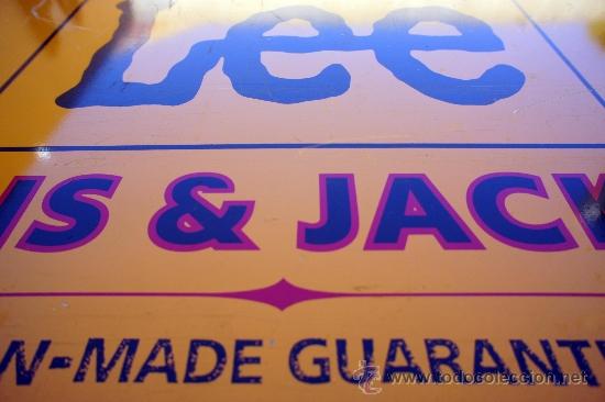 Carteles: Chapa Lee Jeans - Foto 3