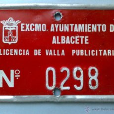 Carteles: CHAPA ANTIGUA-LICENCIA VALLA PUBLICITARIA DE ALBACETE-DESCRIPCIÓN (15,5CMS X 11CMS) DESCRIPCIÓN. Lote 47973803