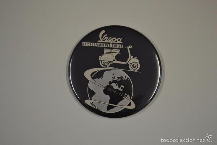 Carteles: PACK DE 5 IMANES DE 75MM DE DI&Aacute;METRO DE VESPA - Foto 1