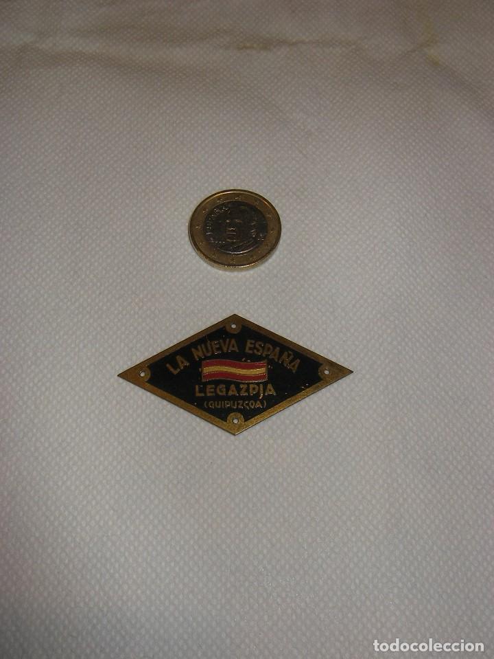 Posters: Chapa etiqueta LA NUEVA ESPA&Ntilde;A - LEGAZPIA (Guipuzcoa).