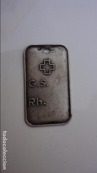 Posters: ANTIGUA PEQUE&Ntilde;A CHAPA DE DIABETICO.FICHA PERSONAL.PLATA.