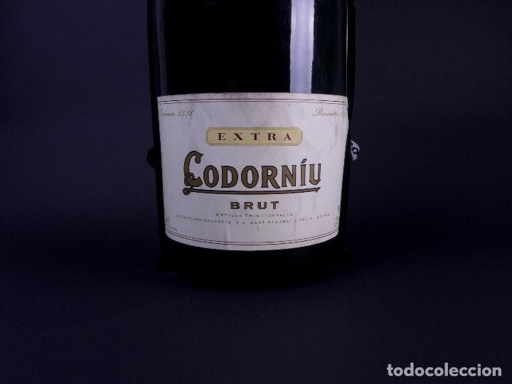 Carteles: DISPLAY PLASTICO GRAN FORMATO, CODORNIU. A - Foto 4
