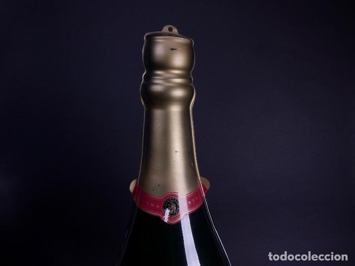 Carteles: DISPLAY PLASTICO GRAN FORMATO, CODORNIU. B - Foto 3
