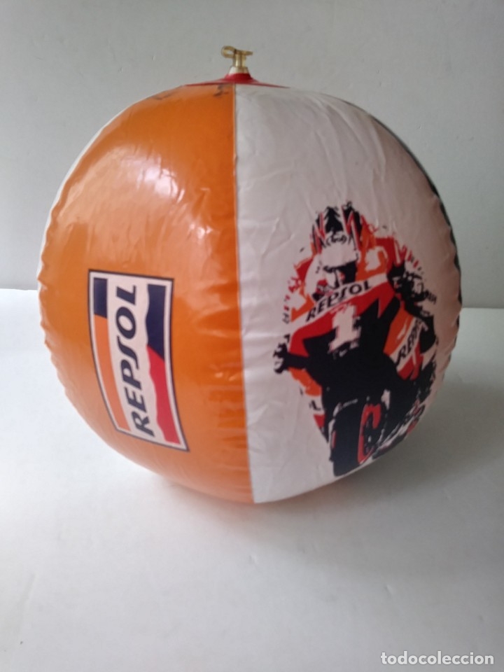 Carteles: PELOTA HINCHABLE REPSOL - Foto 1