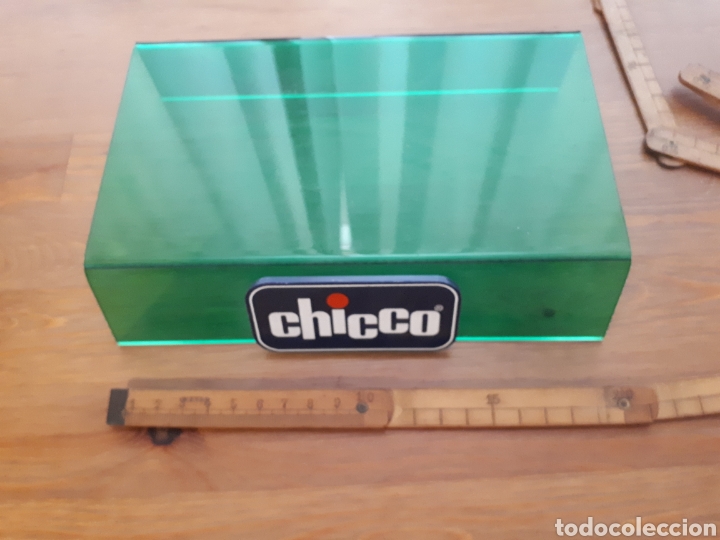 Posters: Display estante publicidad calzado Chicco