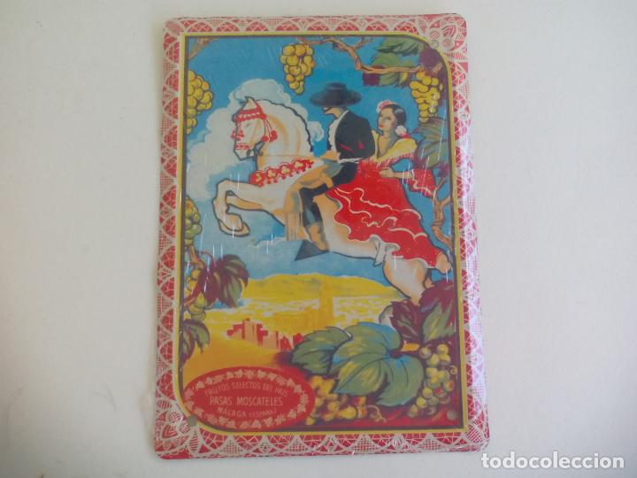 Posters: PASAS MOSCATEL. MALAGA. CARTEL DE CHAPA PUBLICITARIA, COLECCI&Oacute;N LOS ANUNCIOS DE TU VIDA