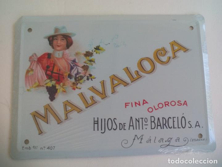 Posters: VINO MALVALOCA HIJOS DE ANTONIO BARCELO. MALAGA. CARTEL DE CHAPA PUBLICITARIA,