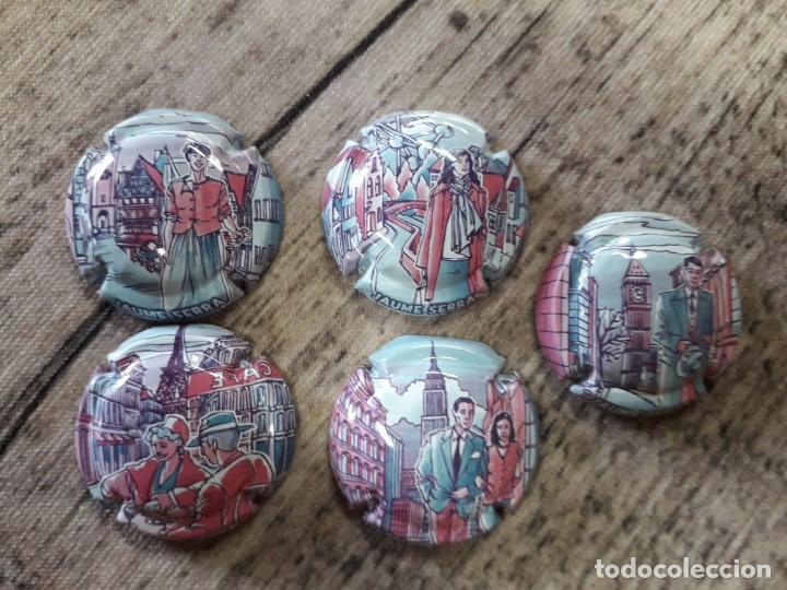 Carteles: Lote de 5 chapas de cava serie de Jaume Serra - Foto 1