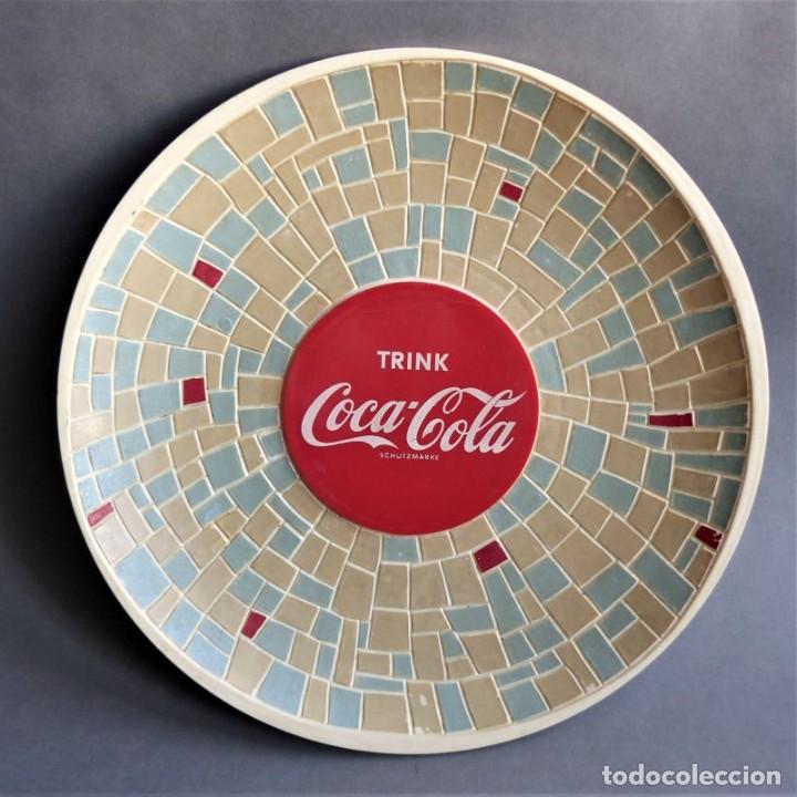 Carteles: Plato de propaganda de pared de Coca - Cola. 1950 - 1959 - Foto 1 - 222963567
