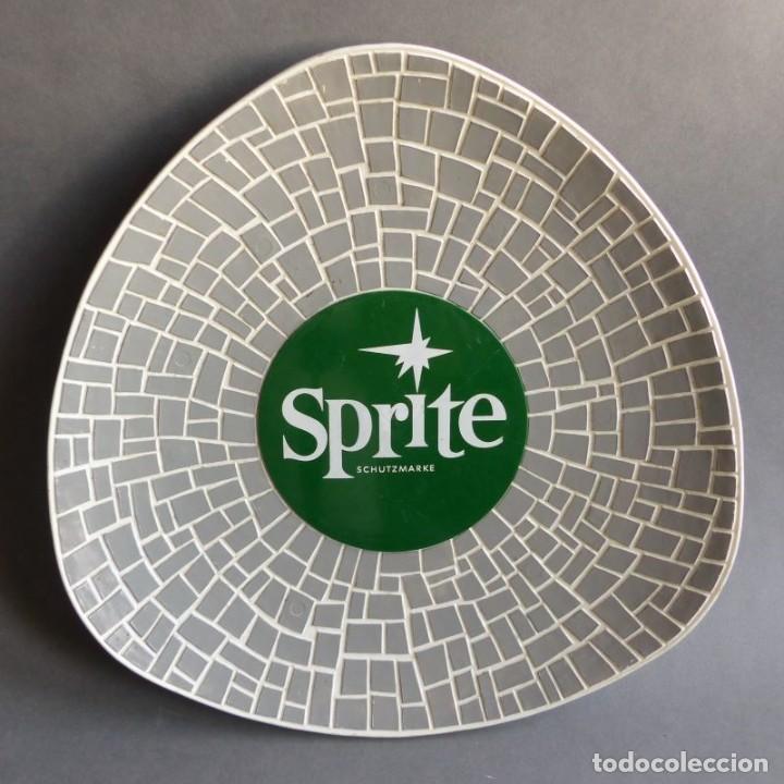 Carteles: Plato de propaganda de pared de Sprite. 1950 - 1959 - Foto 1