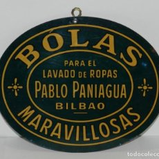 Carteles: CHAPA DE HOJALATA LITOGRAFIADA CON PUBLICIDAD DE BOLAS MARAVILLOSAS, PABLO PANIAGUA BILBAO, BUEN EST. Lote 253596045