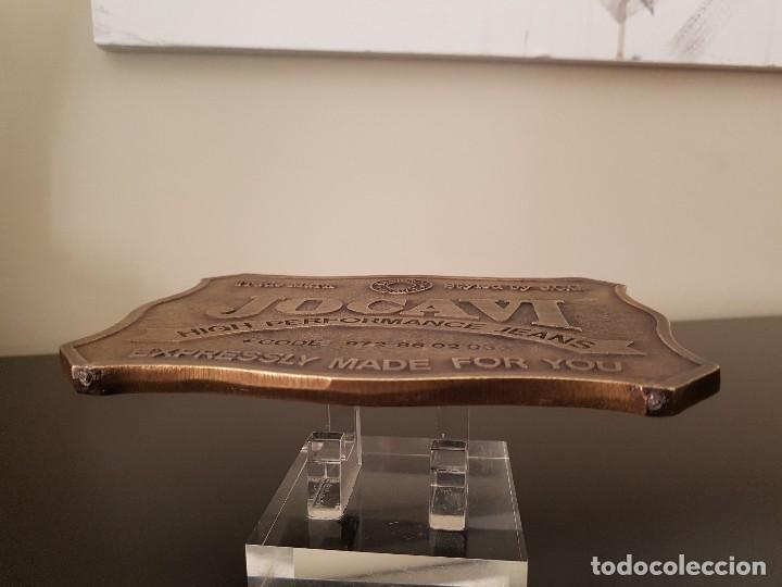 Carteles: PLACA BRONCE JOCAVI JEANS - Foto 4