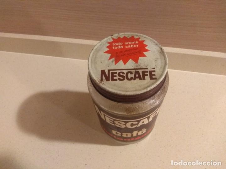 Carteles: Muy antiguo bote de Nescafe - Foto 2