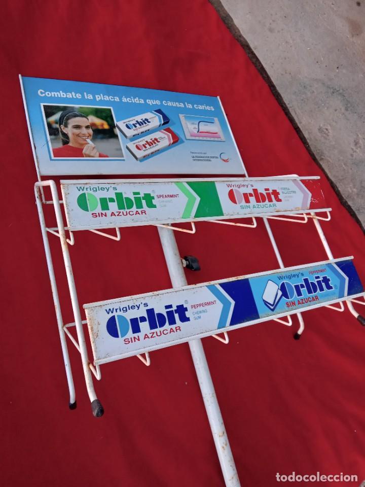 Carteles: EXPOSITOR DE CHAPA PROPAGANDA CHICLES ORBIT - Foto 3