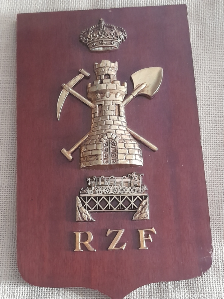 Affiches: Antigua metopa, RZF, ej&eacute;rcito espa&ntilde;ol