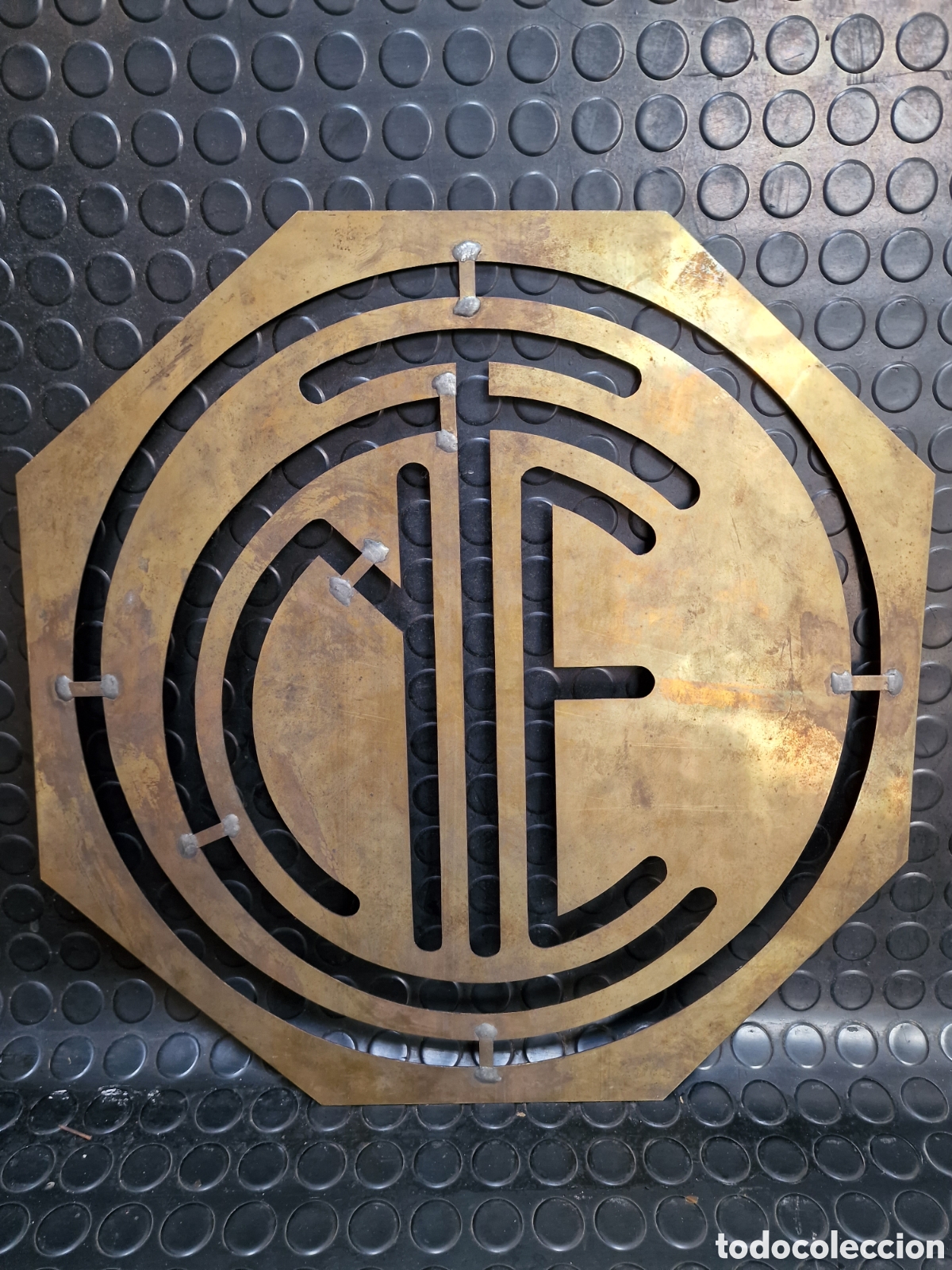 Affiches: Logotipo de Telef&oacute;nica CTNE a&ntilde;os 20 o 30 en Lat&oacute;n.