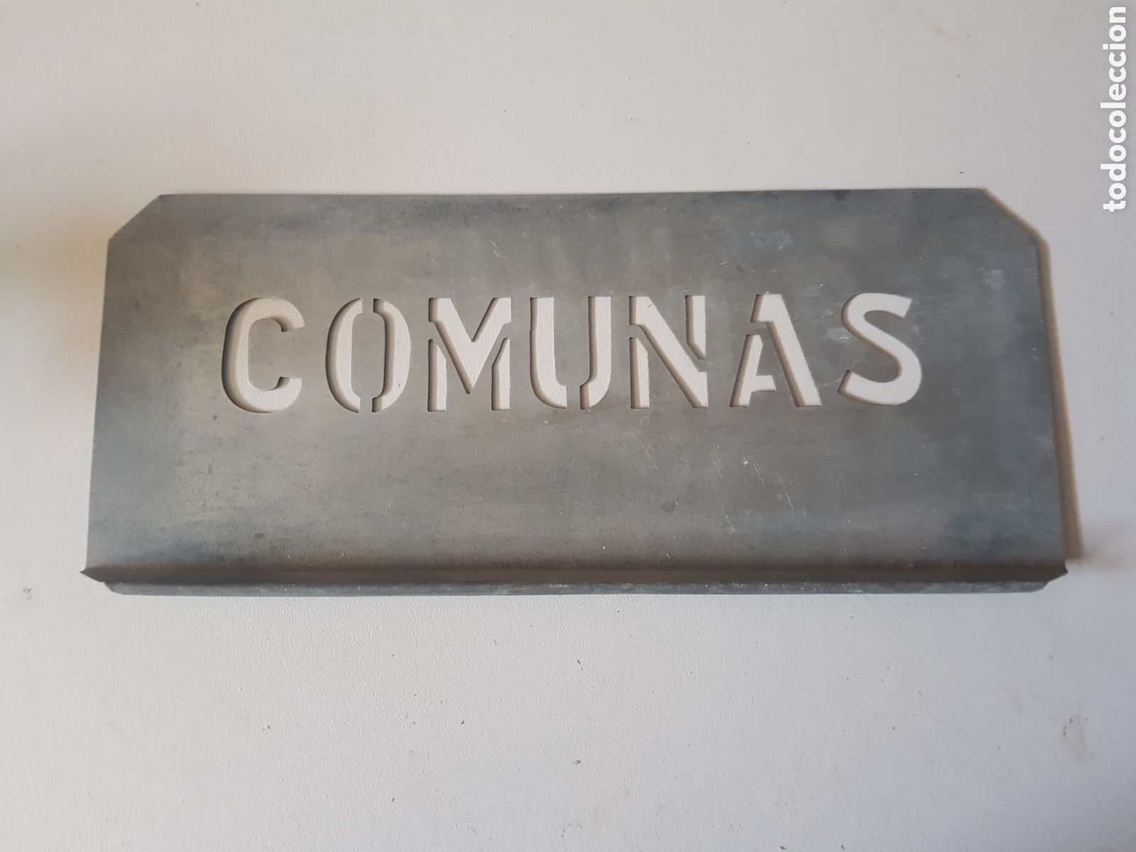 Plakate: Comunas trepa naranjas