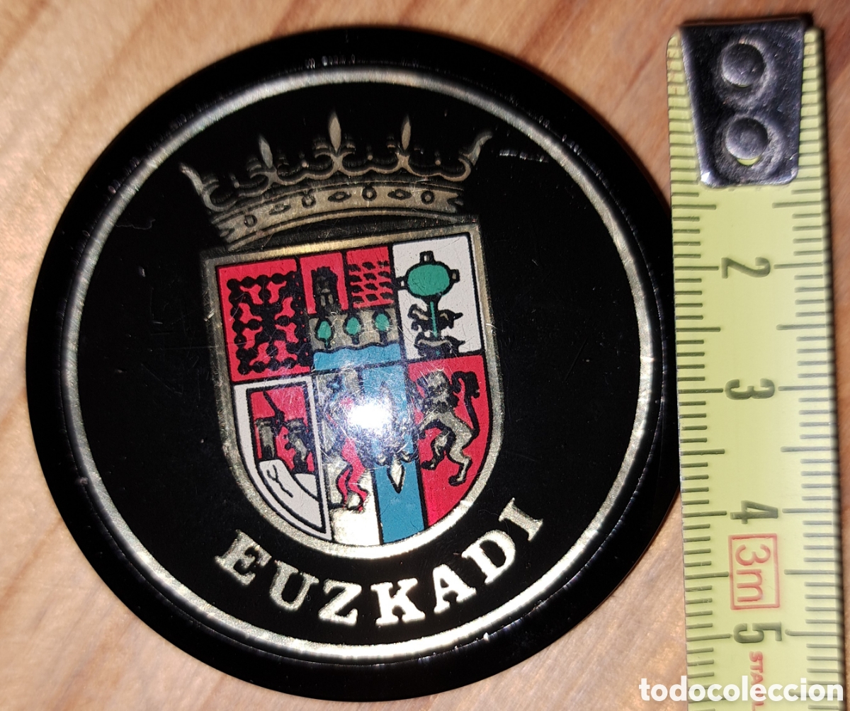 Carteles: Escudo Euzkadi pegable - Foto 1