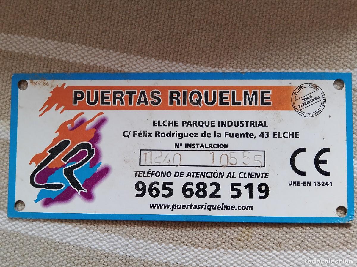 Carteles: Placa chapa puertas riquelme elche - Foto 1