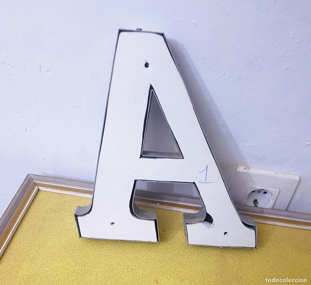 Carteles: LETRA &rdquo;A&rdquo; DE R&Oacute;TULO COMERCIAL EN ALUMINIO - Foto 2