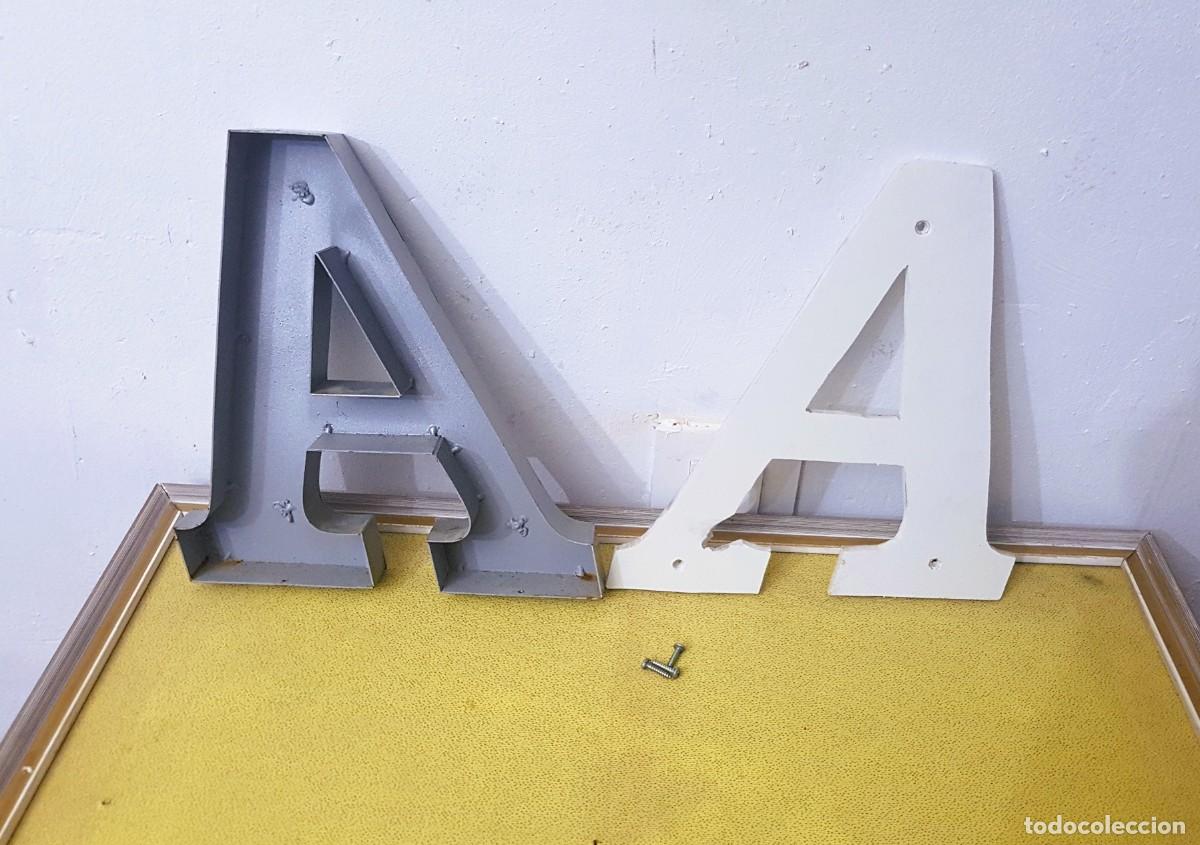 Carteles: LETRA &rdquo;A&rdquo; DE R&Oacute;TULO COMERCIAL EN ALUMINIO - Foto 3