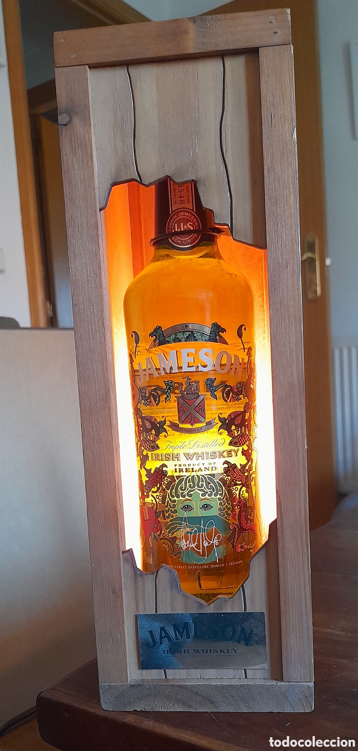 Carteles: Expositor whisky jamenson lampara - Foto 10