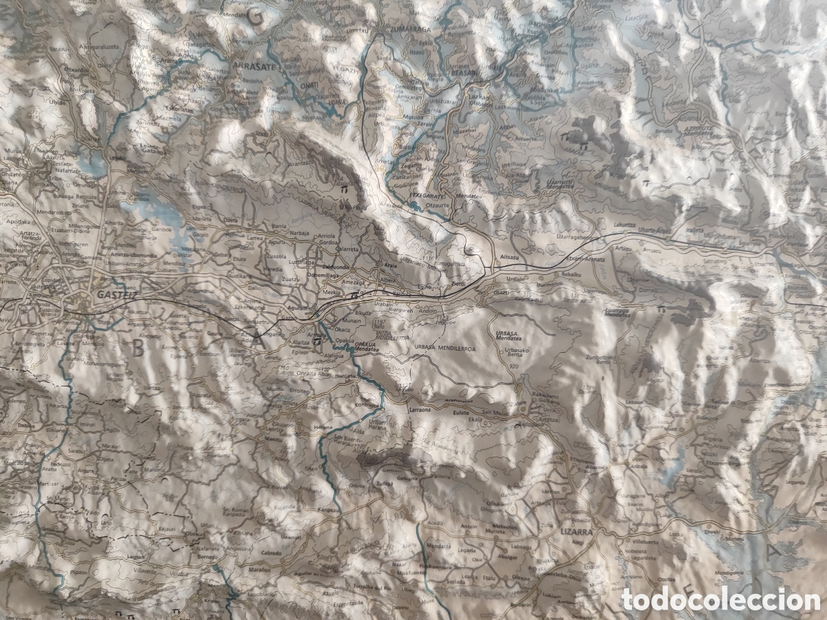 Carteles: Antiguo mapa en relieve de la provincia Euskal herria - Foto 5
