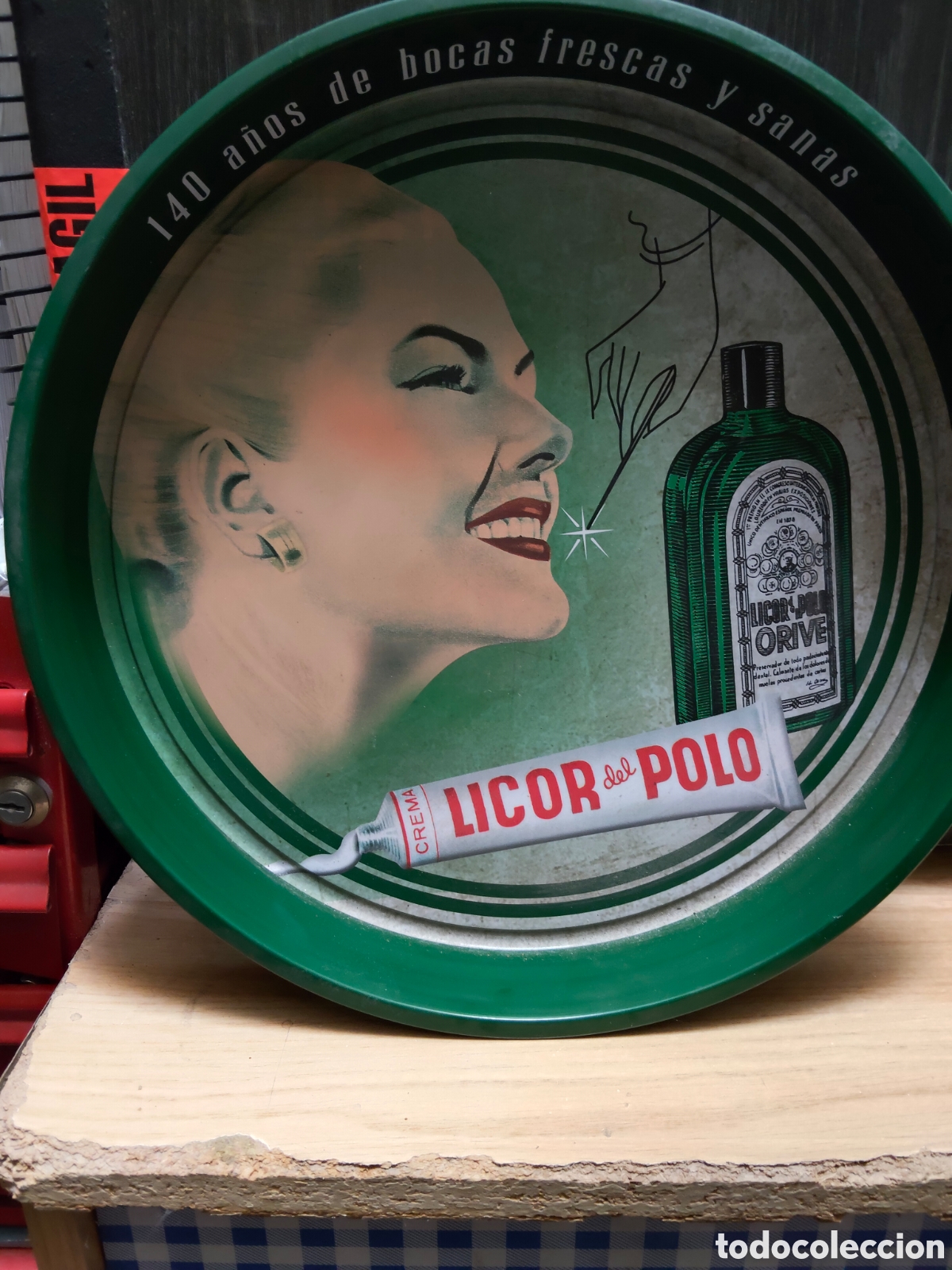 Carteles: Bandeja Vintage Licor del Polo Publicidad