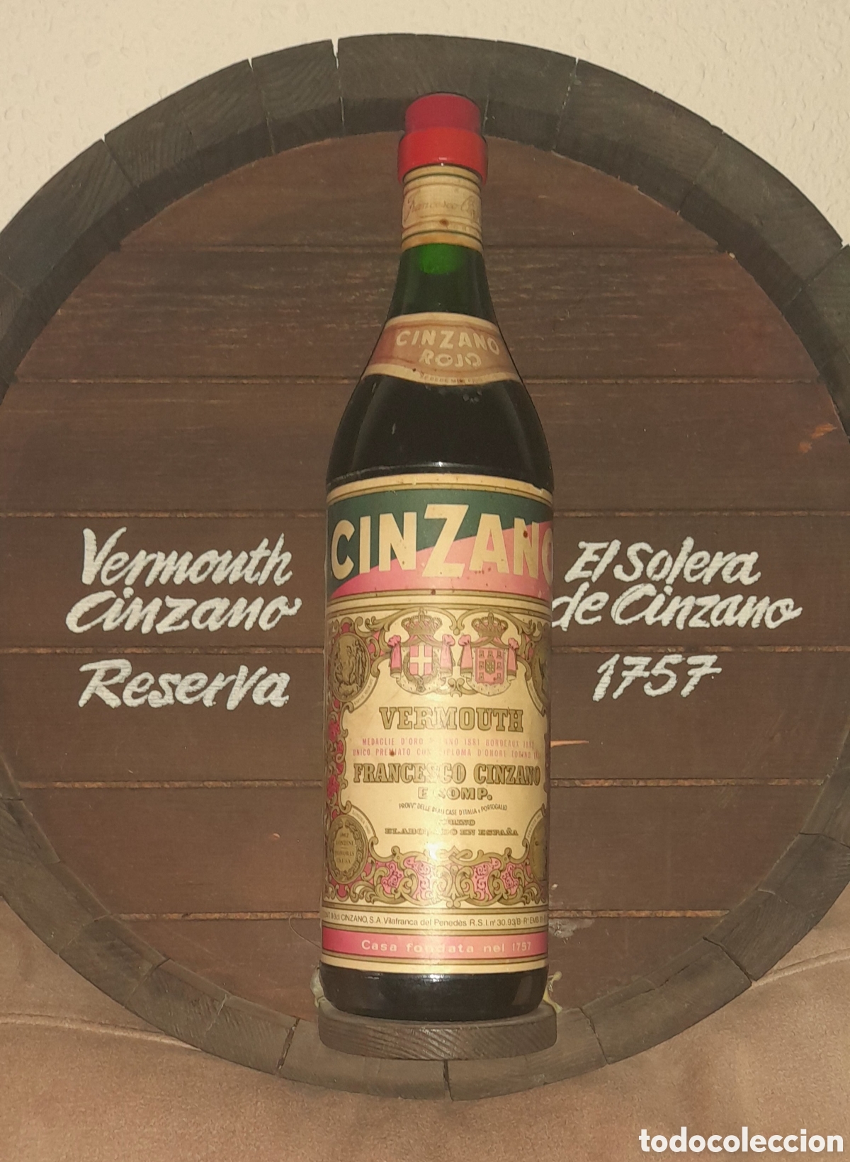 Carteles: Tapa barril con botella de vermut cinzano - Foto 2