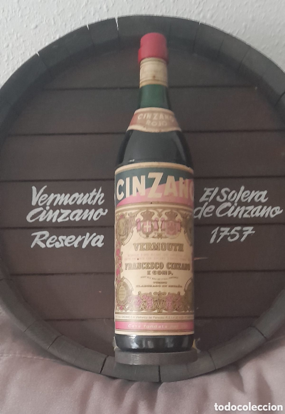 Carteles: Tapa barril con botella de vermut cinzano - Foto 3