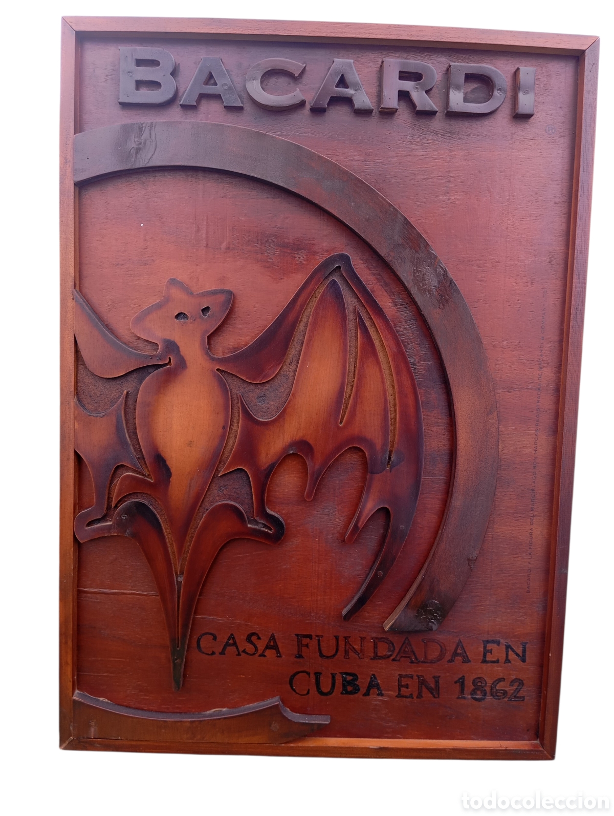 Carteles: ANTIGUO CARTEL RON BACARDI EN MADERA TALLADO CASA FUNDADA EN CUBA 1862 MURCIELAGO 102x73cm
