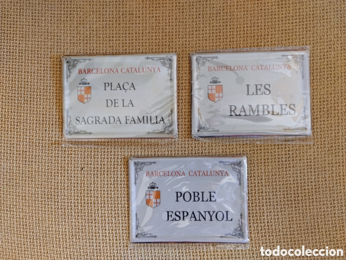 Carteles: Lote chapas met&aacute;licas calles de Barcelona